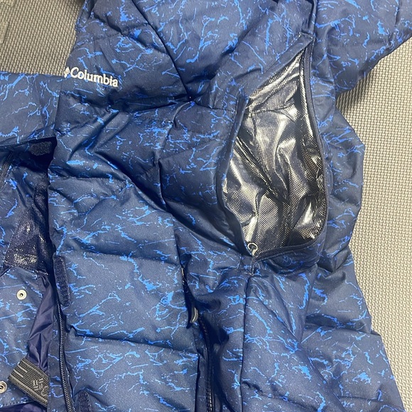 Columbia Women’s Lay D Down II jacket - Picture 10 of 10